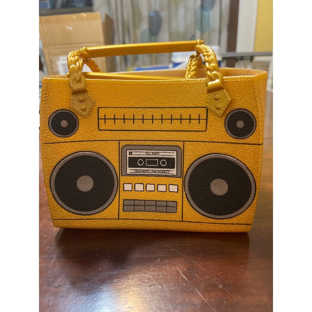 LOL Surprise Doll 24K DJ Radio Boombox Gold Purse Bag 2019 BoomBox